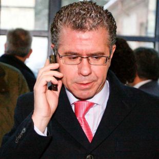 Granados no acude a declarar por la querella de Cifuentes