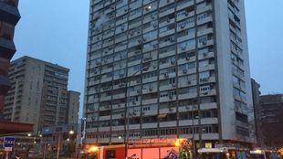 Un centenar de viviendas, desalojadas por un incendio