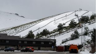 El temporal obliga a mantener cerrada Valdesquí hasta el jueves