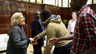 Carmena visitará "próximamente" Lavapiés