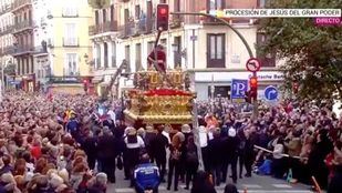 Se rompe la cruz del Cristo del Gran Poder