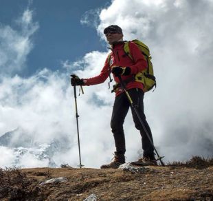 Carlos Soria continúa el ascenso al Dhaulagiri