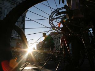 Se disparan las multas a ciclistas