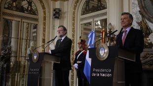 Rajoy no se pronuncia sobre la continuidad de la presidenta: "Es un tema de partidos"