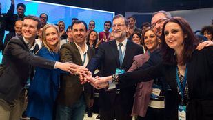 Maíllo aprieta: "Nadie está por encima de las siglas del partido"