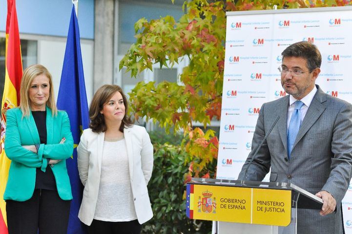 Catalá, en una imagen de archivo junto a Cifuentes y Sáenz de Santamaría.