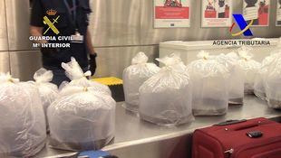 Intervenidos más de 100 kilos de angulas en Barajas