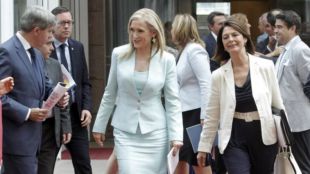 La oposición exige a Adrados la fecha de la moción de censura