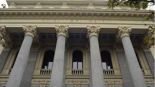 Un templo para la economía: se inaugura el Palacio de la Bolsa