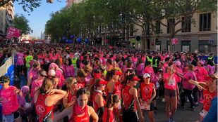 La Carrera de la Mujer tiñe de rosa la capital