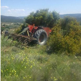 Herido grave tras caer de su tractor en Cobeña