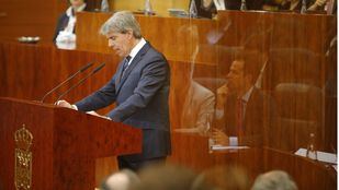 La sucesión 'cosmética' de Garrido cierra la tragedia en el PP