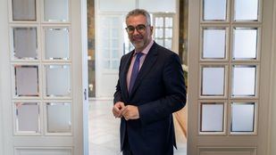 Carlos Izquierdo, el segundo consejero reprobado de Cifuentes