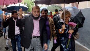 Carmena plantea cambiar las sanciones para los vendedores sin licencia porque "no pagan" multas