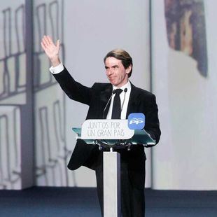 Vuelve Aznar, que nunca se fue