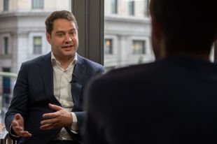 Ignacio Vázquez, alcalde de Torrejón: "Hemos redoblado la inversión en colegios"