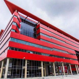 CCOO y UGT desconvocan los paros pero iDental seguirá cerrado