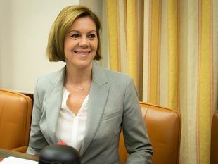 Cospedal se suma a la carrera por el liderazgo