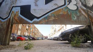 La zona está delimitada por las calles de San Marcelo y de Cyesa.