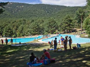 Pistoletazo oficial al verano en Cercedilla: abren Las Berceas