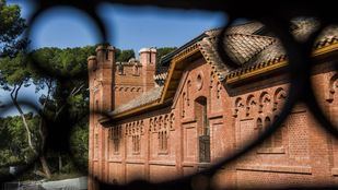 La Quinta de Torre Arias se ubica en el distrito de San Blas-Canillejas.