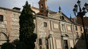 El voto en contra de Ganemos no paraliza el hotel de lujo de la plaza de las Descalzas