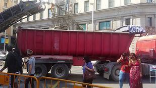 Las máquinas de Gran Vía ponen en riesgo a los peatones