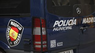 Ayudada por sus vecinos tras ser agredida por su pareja