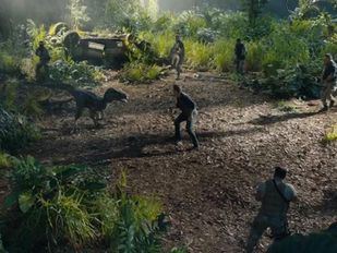 Cine y karaoke refrescan las noches del Conde Duque