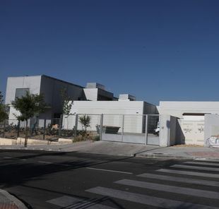 Latina abrirá el centro de día de alzheimer construido en 2006