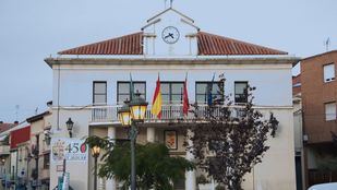 Dimite la edil de Cs de El Molar condenada por ocupar terrenos del Canal