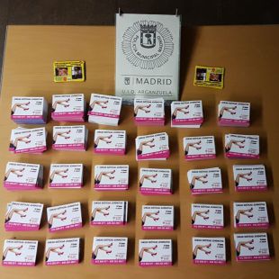 Interceptados miles de flyers de publicidad de servicios sexuales