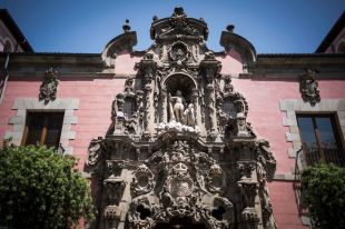 Nace Pedro de Ribera, arquitecto de Madrid