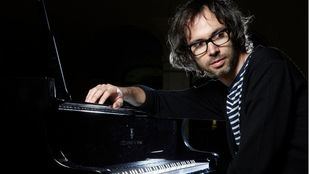 Sánchez responde a la carta 'de auxilio' de James Rhodes