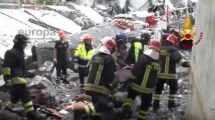 Italia busca vida bajo el viaducto de Génova