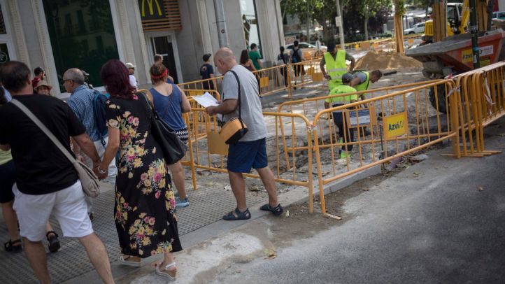 Obras en la calle Atocha y alrededores de la estación de tren.