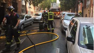 Once intoxicados en el incendio de un piso en Vallecas