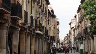 Un perdigonazo alcanza a una niña en Alcalá