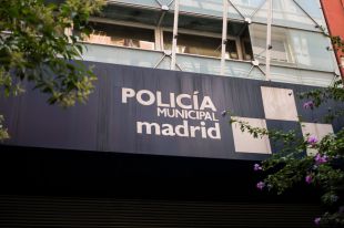 Más 'espinas' entre Ayuntamiento y Policía tras la nómina de agosto