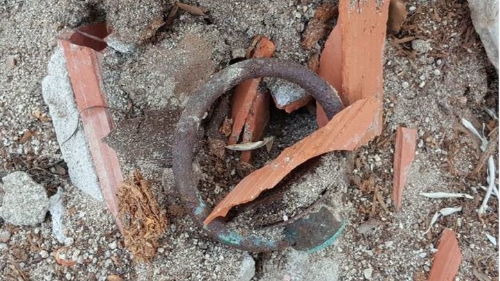 Desperfectos en el cementerio de Fuenlabrdada.