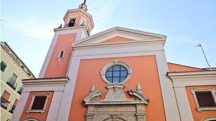 Fachada principal de la Iglesia de San Lorenzo.