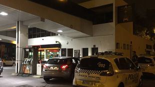 La gasolinera donde acudió uno de los heridos por arma blanca.