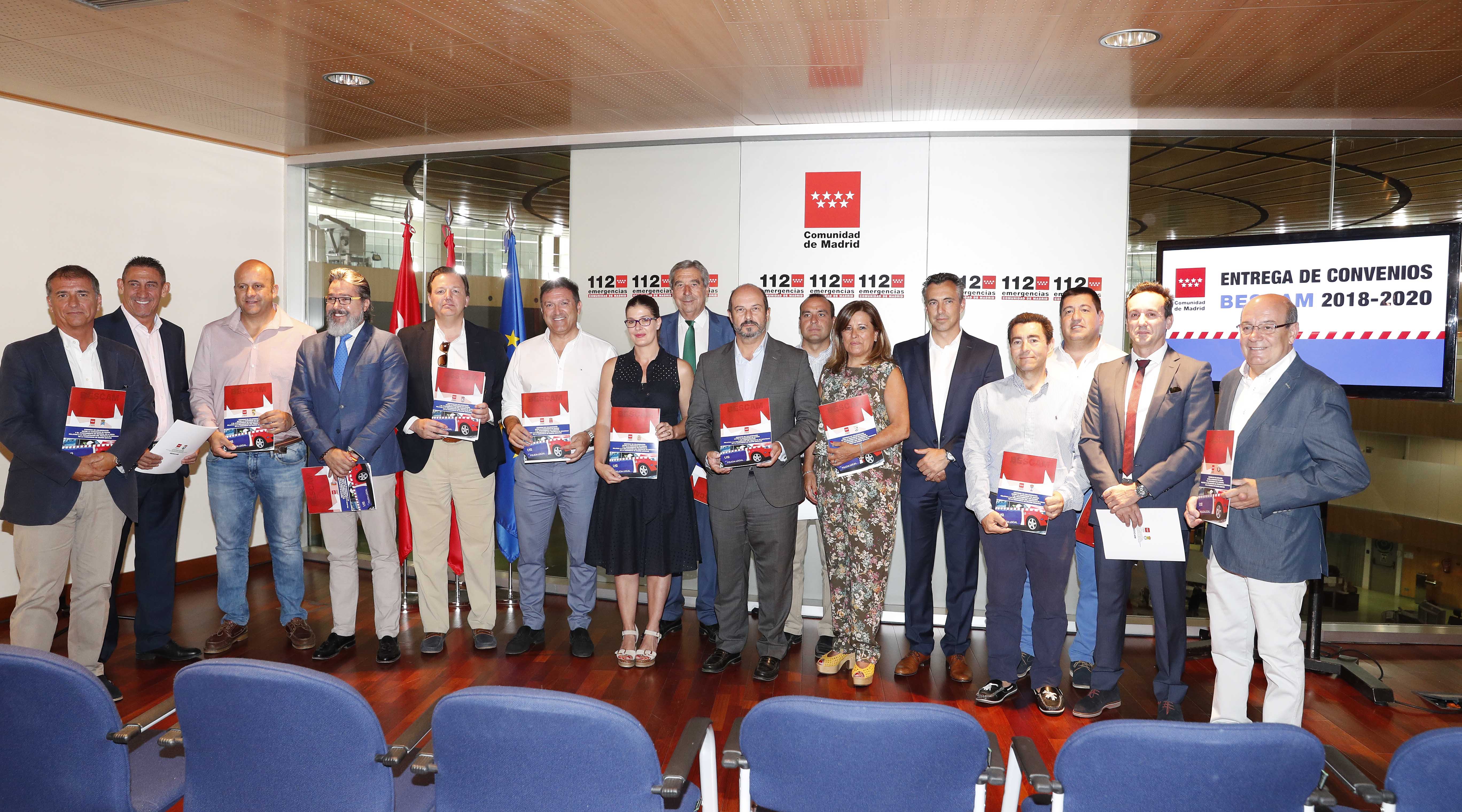 La Comunidad firma las primeras prórrogas de las Bescam