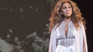 Lolita Flores es Fedra