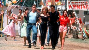 ¿Quiere ver 'Grease' en un cine al aire libre?
