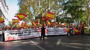 Miles de personas claman en el Congreso por la supresión del Impuesto de Sucesiones