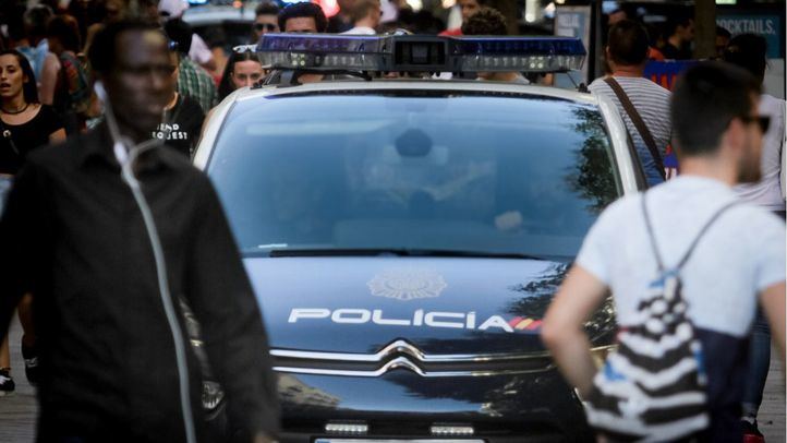 Coches patrulla de la Policía Nacional.