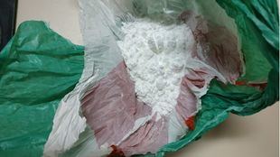 Bolsa de cocaína requisada en San Blas.