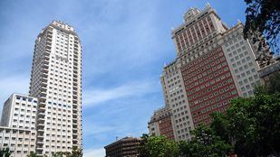 La Torre de Madrid y el Edificio España.