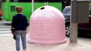 Alcobendas se suma a reciclar vidrio contra el cáncer de mama.